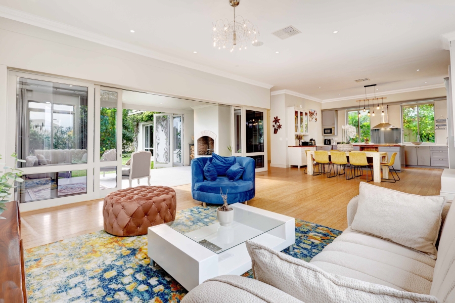 4 Bedroom Property for Sale in Val De Vie Estate Western Cape